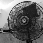 サーキュレーターと扇風機の違い！電気代や用途別の使い分け方は？