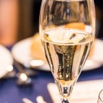 シャンパンとスパークリングワインの違い！製法やアルコール度数を比較